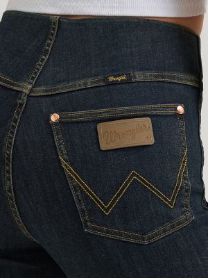 Lainey Wilson x Wrangler Pintuck Pull On Bell Bottoms in Sandrider