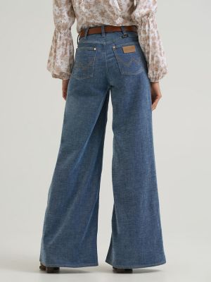 Lainey Wilson x Wrangler Cheeky Wide Leg Chenille Jean in Indigo Chenille