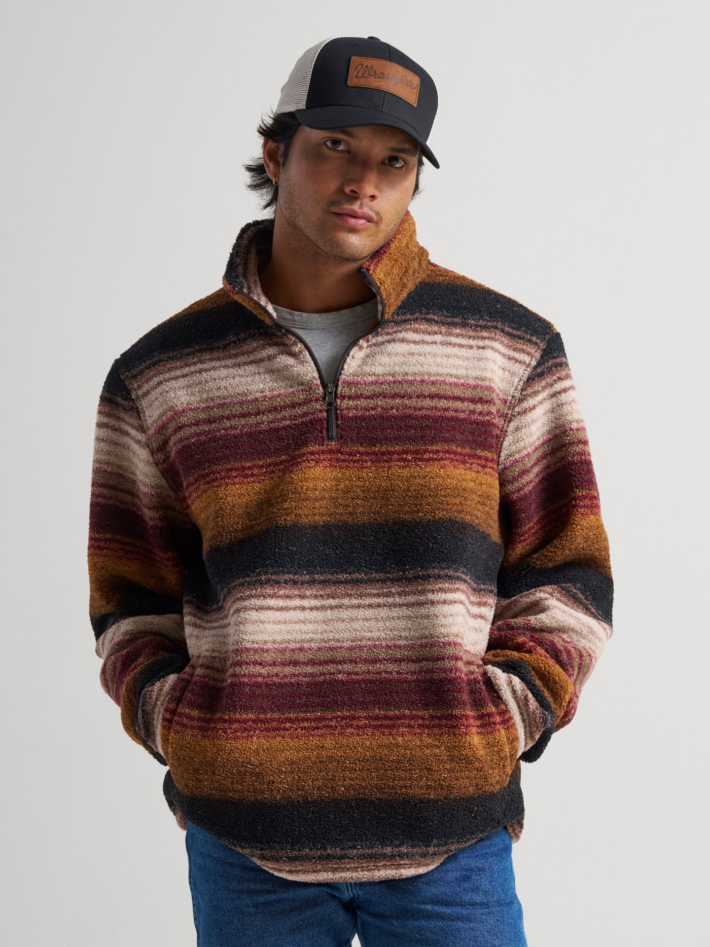 Мужской свитер Wrangler Hay Away Sherpa Quarter-Zip Pullover, цвет: Aztec Port — фото 2