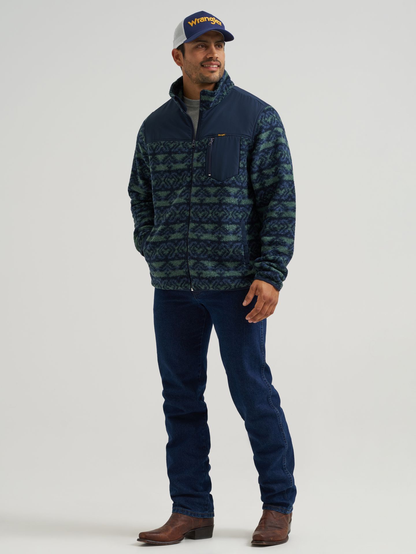 Мужская куртка Wrangler Hay Away Sherpa Zip Front Ripstop Yoke, цвет: Тёмный тёмно-зелёный — фото 3