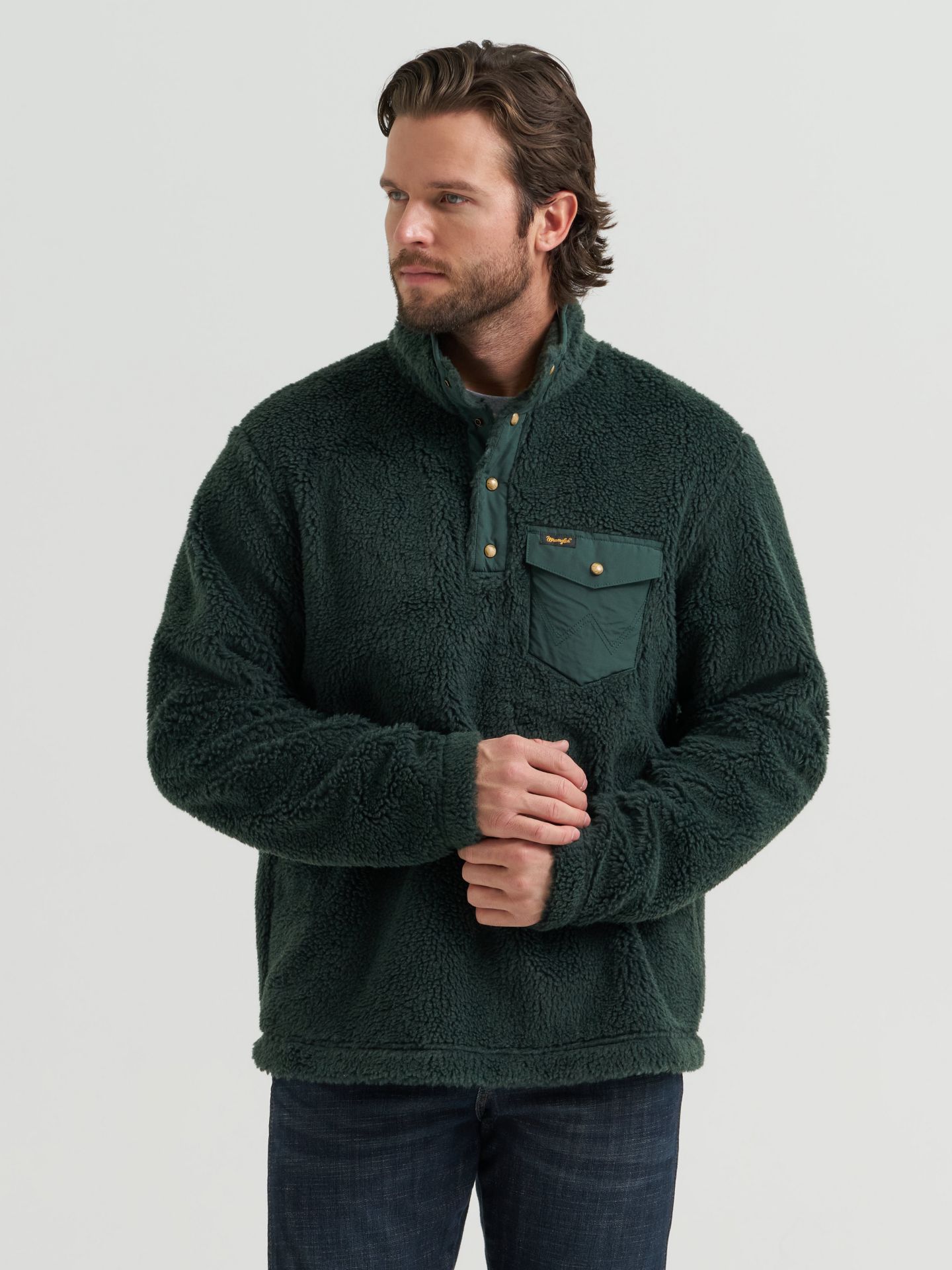 Мужской свитер Wrangler Hay Away Sherpa Quarter Snap Pullover, цвет: Тёмный еловый — фото 2