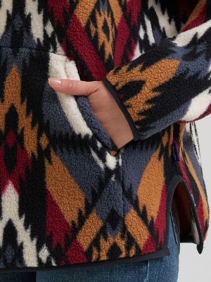 Women's Wrangler High Plains Sherpa Zip Pullover in Indigo Chevron