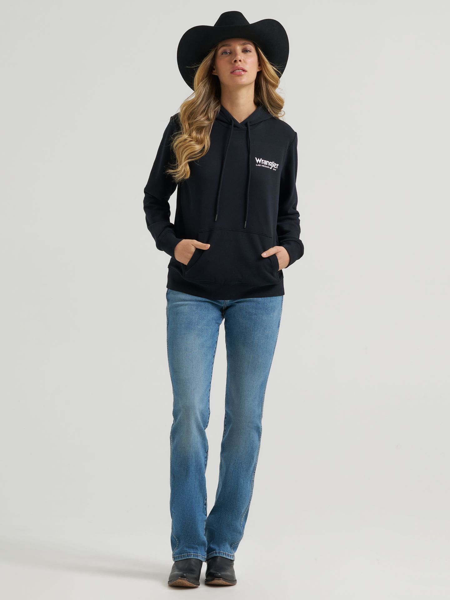 Женское худи Wrangler NFR, цвет: Чёрный — фото 2