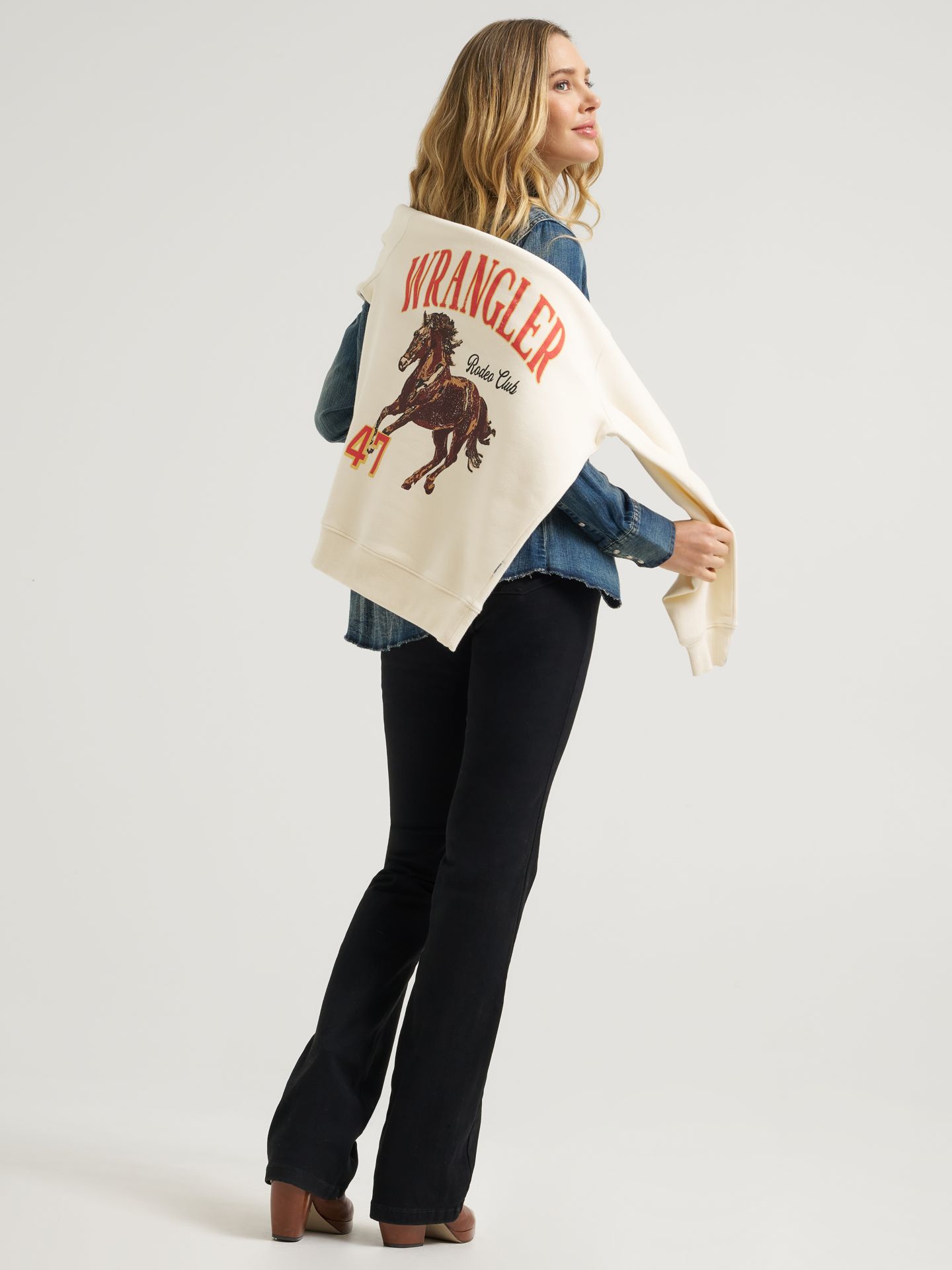 Женская толстовка Wrangler Horse Stamp Fleece, цвет: Состаренный белый — фото 3