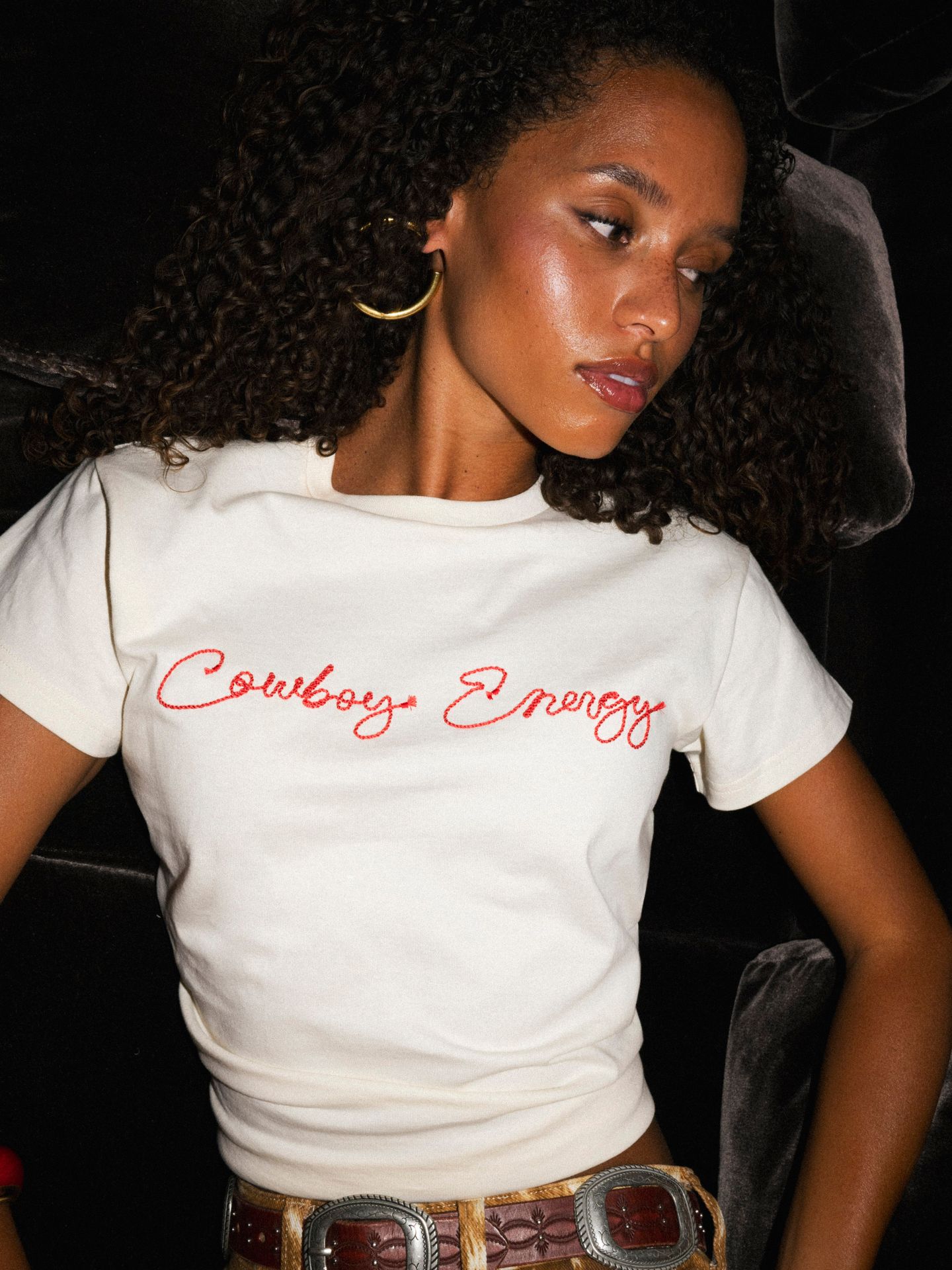 Женская футболка Wrangler Cowboy Energy Retro Reg Graphic, цвет: Состаренный белый — фото 1