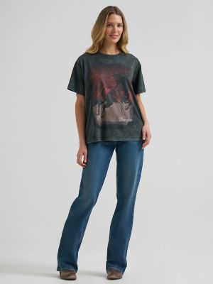 Shadow Gallop Girlfriend Graphic Tee