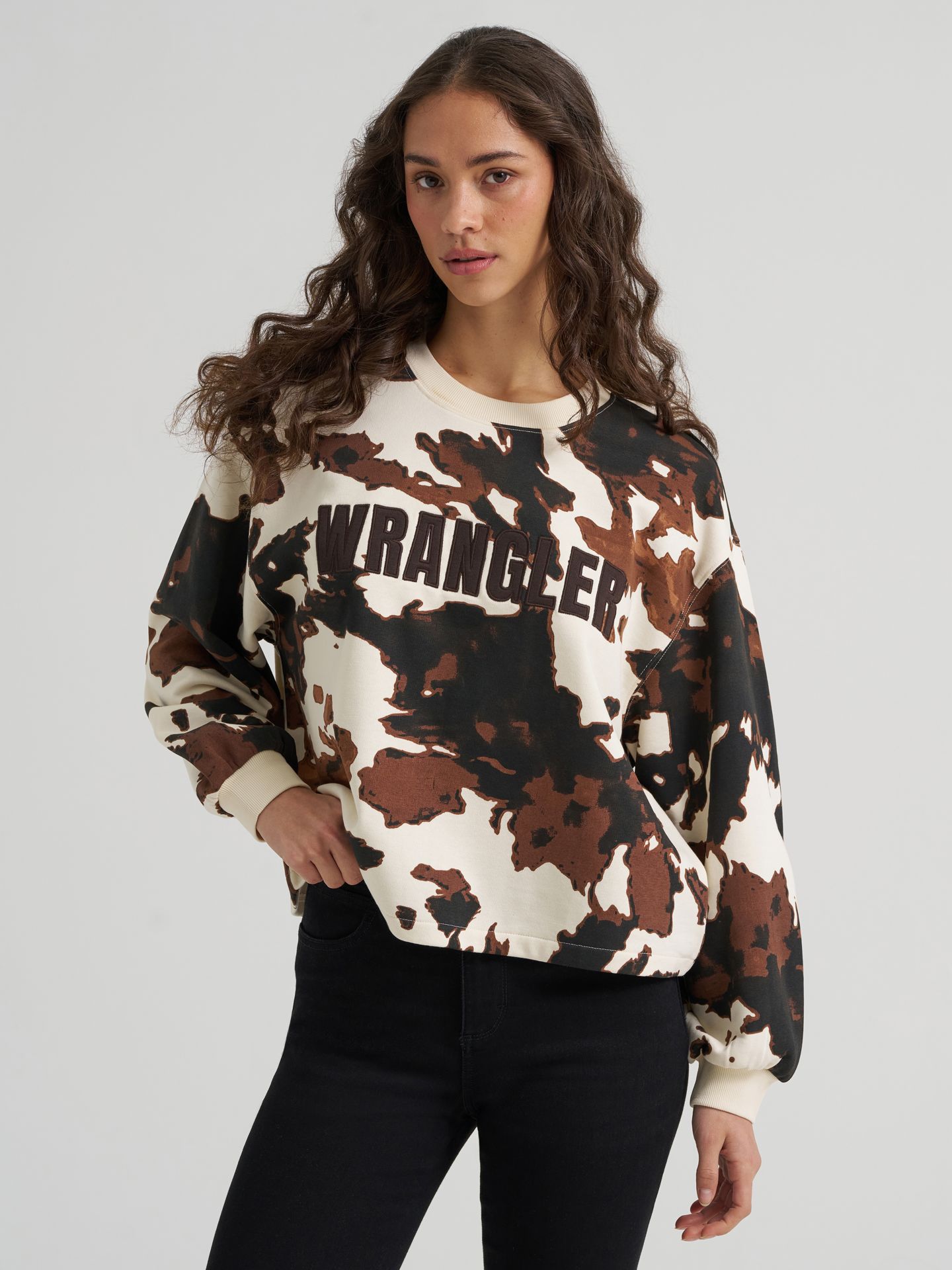 Женский свитер Wrangler Cow Logo Canyon Crew Pullover, цвет: С принтом — фото 1
