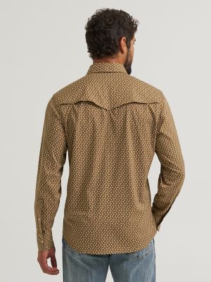 Wrangler All Terrain Gear Men's Technical Shirt in Kangaroo
