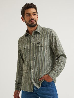 Wrangler All Terrain Gear Men's Technical Shirt in Dark Forest alternative view 2
