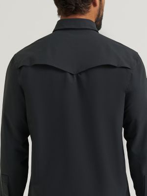 Wrangler All Terrain Gear Men's Technical Shirt in Jet Black