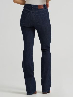 Women's Wrangler BESPOKE Pintuck Bootcut Jean in Camryn