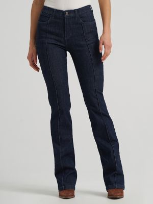 Women's Wrangler BESPOKE Pintuck Bootcut Jean in Camryn