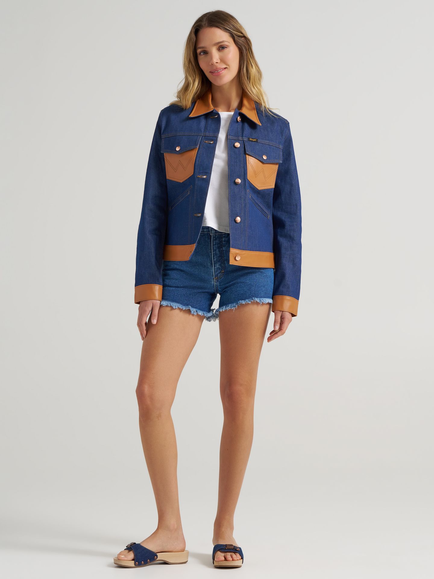Женские куртки Dr. Scholl's x Wrangler Denim Leather Trim, цвет: Синий — фото 2
