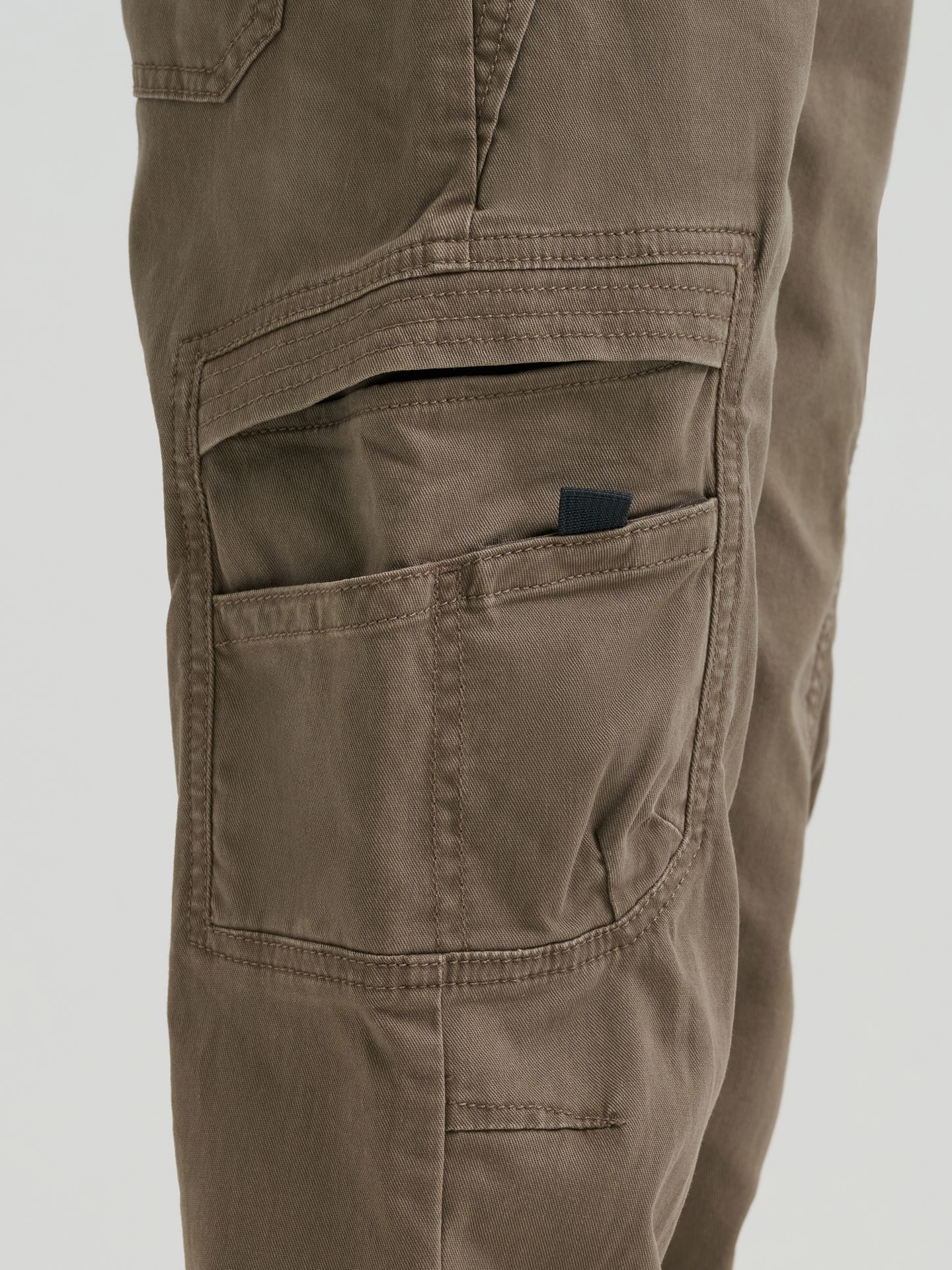 Брюки Wrangler Jogger Cargo для мальчиков, цвет: Шоколадный — фото 8