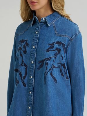 Women's Wrangler Horses Boyfriend Western Snap Shirt