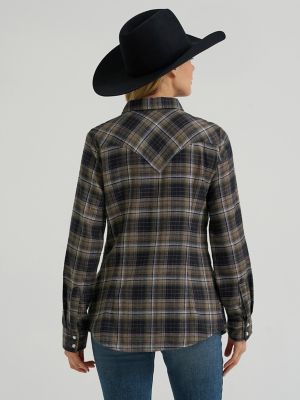 Women's Wrangler Retro&reg; Essential Flannel Snap Shirt