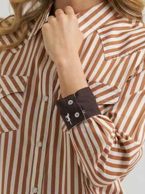 Women's Wrangler Olivia Western Slim Snap Shirt in Caramel Stripe alternative view