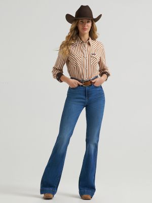 Women's Wrangler Olivia Western Slim Snap Shirt in Caramel Stripe alternative view 2