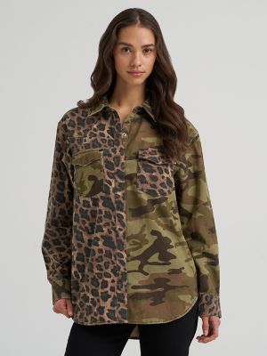 Women's Wrangler Mixed Print Boyfriend Western Snap Shirt
