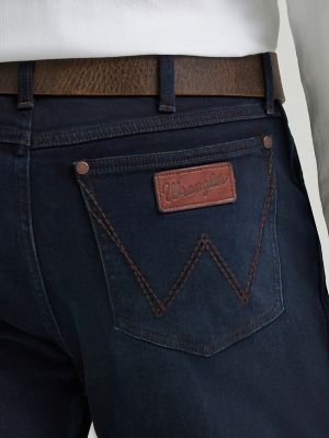 Men's Wrangler Retro&reg; Slim Fit Bootcut Jean in Wiggins