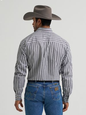 Wrangler&reg; George Strait&trade; Long Sleeve Button Down Two Pocket Shirt in Smoky Stripe alternative view 3