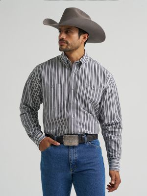 Wrangler® George Strait™ Long Sleeve Button Down Two Pocket Shirt