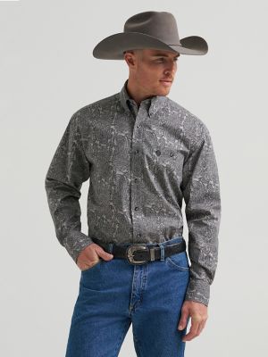 Wrangler® George Strait™ Long Sleeve Button Down One Pocket Shirt