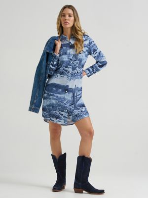 Women's Wrangler Scenic Western Snap Dress in Blue alternative view