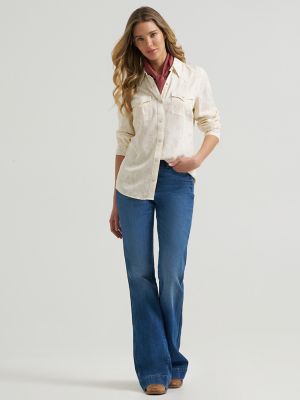 Women&rsquo;s Wrangler Statement Sierra Western Slim Snap Shirt in Cream alternative view
