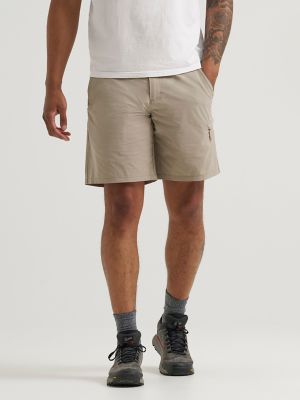 Wrangler ATG&trade; Men's Side Pocket Utility Short in Laurel Oak alternative view 2