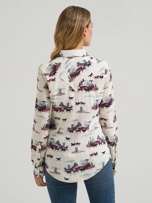 Women's Wrangler Bold Bucking Cowboy Sierra Snap Shirt in White alternative view 2