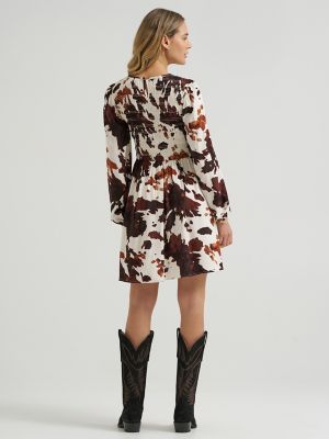 Women&rsquo;s Wrangler Smocked Cow Print Dress in Brown alternative view
