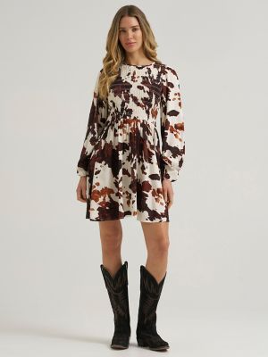 Women&rsquo;s Wrangler Smocked Cow Print Dress in Brown alternative view 2