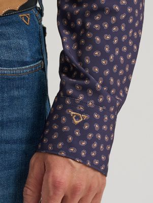 Men's Cody Johnson Performance Button Down Shirt in Navy Paisley