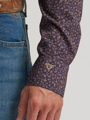 Men's Cody Johnson Performance Button Down Shirt in Navy Floral