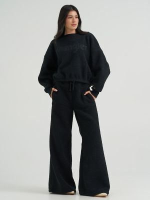 Lainey Wilson X Wrangler Preshow Sherpa Sweatshirt in Midnight