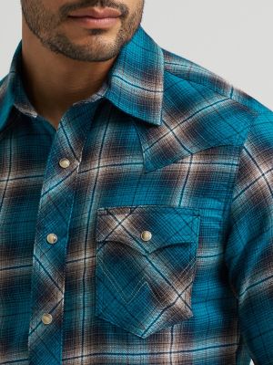 Men's Wrangler Retro&reg; Long Sleeve Flannel Western Snap Plaid Shirt in Stormy Blue alternative view 3