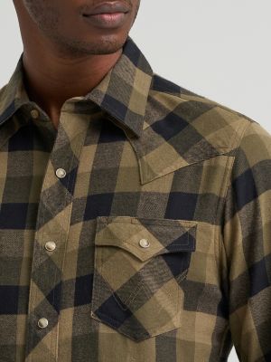 Men's Wrangler Retro&reg; Long Sleeve Flannel Western Snap Plaid Shirt in Field Olive alternative view 3