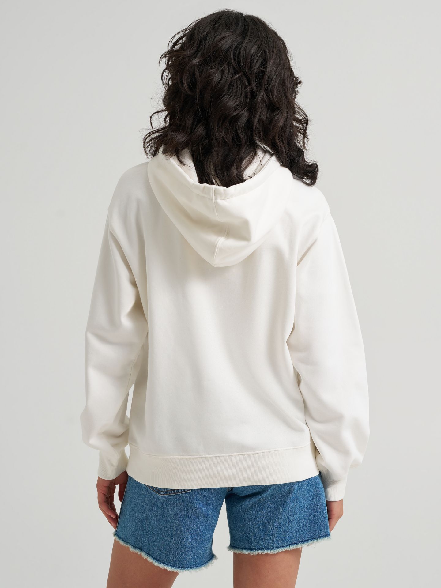 Женское худи Wrangler Americana Wide Open Spaces Logo, цвет: Белый — фото 5