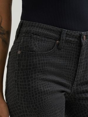 Women's Dallas Bootcut Croc Jean in Grey/Black alternative view 7