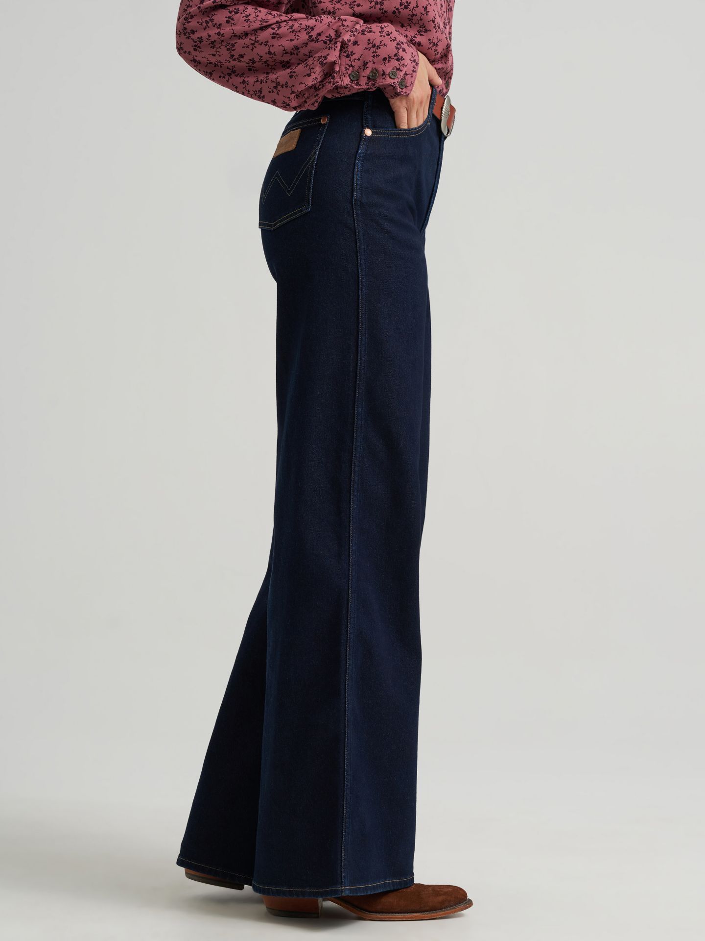 Женские джинсы Wrangler Canyon Wide Leg, цвет: Джинсовый — фото 5
