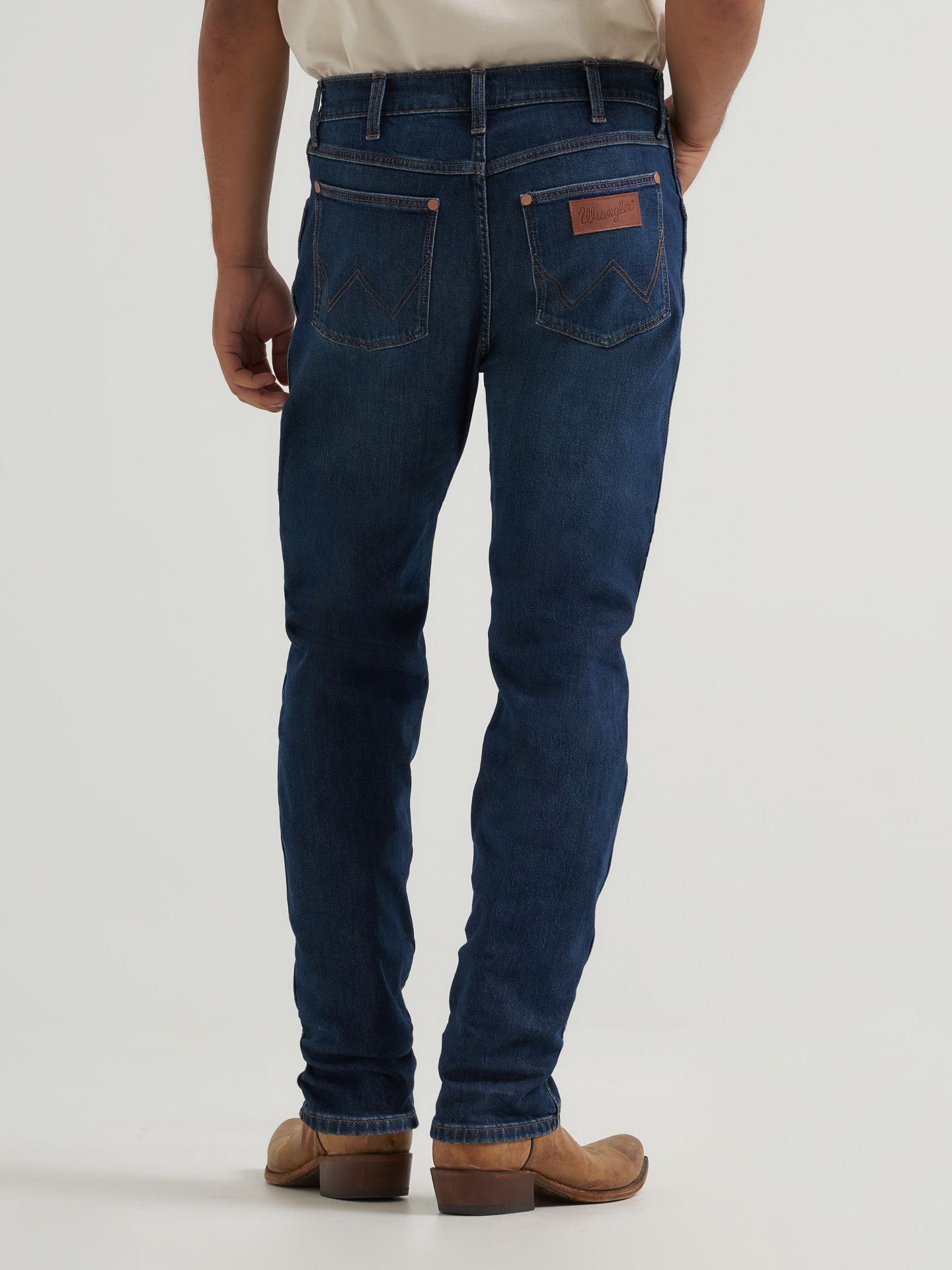 Мужские джинсы Wrangler Toughlite™ Redford Tapered Jean, цвет: Moonlit — фото 2