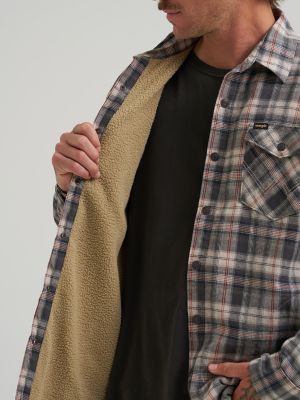 Мужские куртки Wrangler Men's Heavyweight Sherpa Lined Plaid Shirt Jacket — фото 5