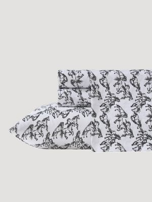 Wrangler Patterned King Sheet Set:Mustangs/ Black:King alternative view