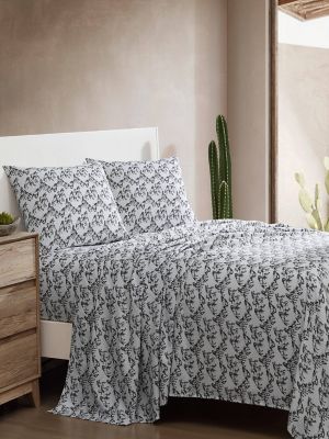 Wrangler Patterned King Sheet Set:Mustangs/ Black:King main view