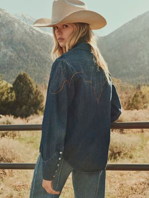 Women's Tess Dramatic Collar Shirt