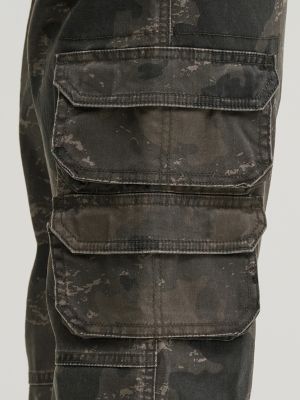 Men's Wrangler&reg; Flex Tapered Cargo Pant