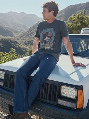 Wrangler&reg; Five Star Premium Regular Fit Bootcut Jean