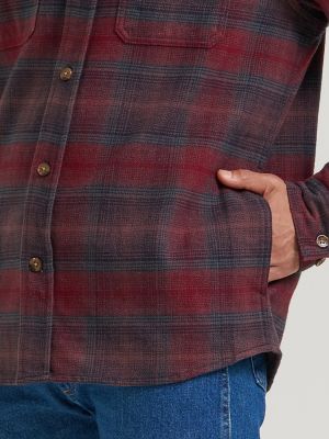 Men's Blanket Flannel Overshirt in Cabernet