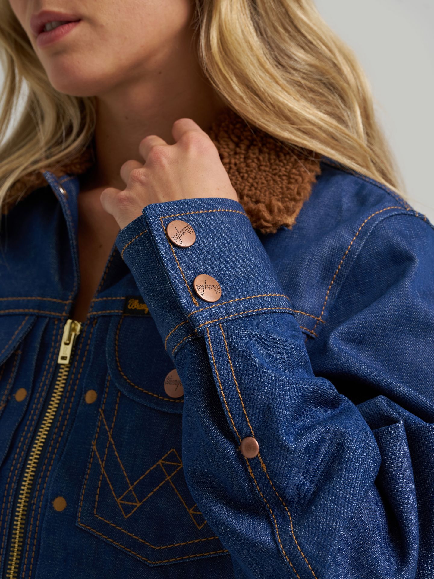 Женские куртки Super Wrangler® Sherpa, цвет: Super Raw — фото 7